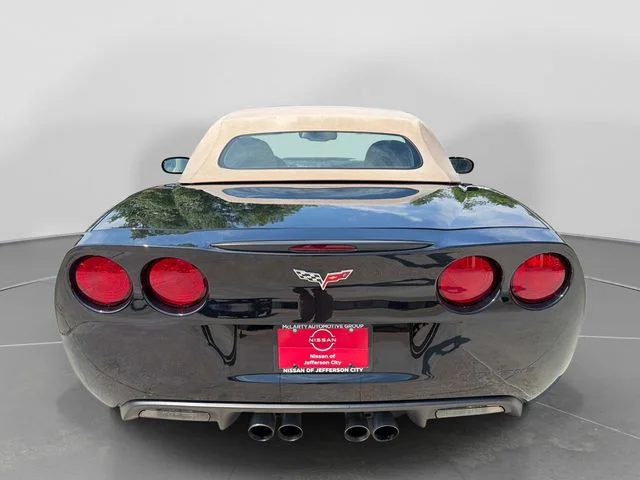 Used 2009 Black Chevrolet Base image 5