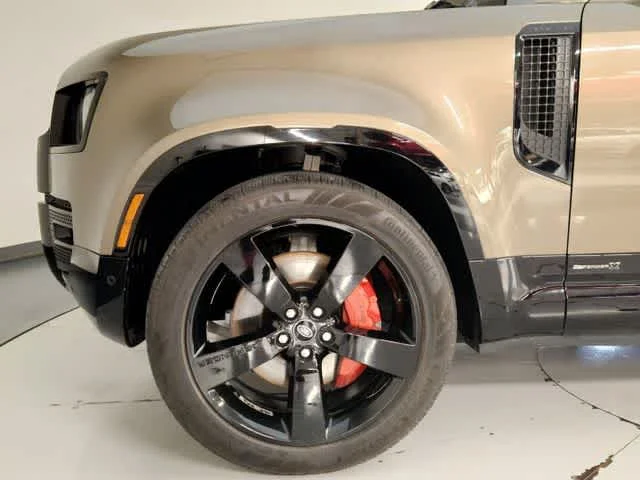 Used 2023 Gondwana Stone Metallic Land Rover X image 11