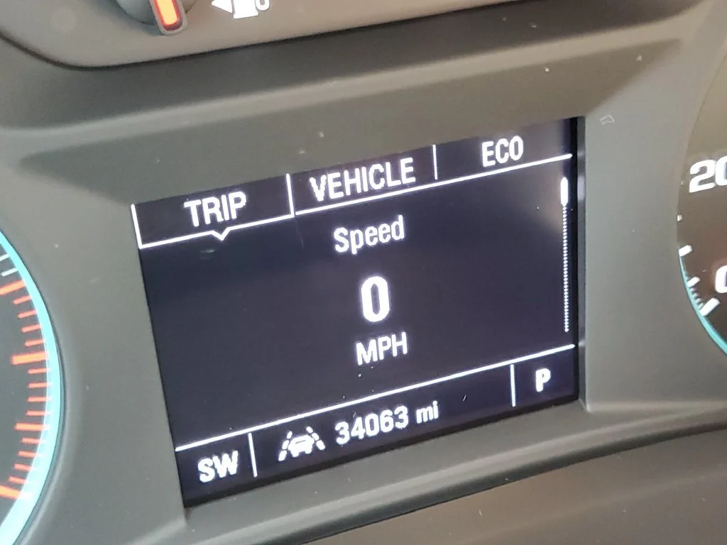Used 2023 STERLING GRAY METALLIC Chevrolet LS image 9