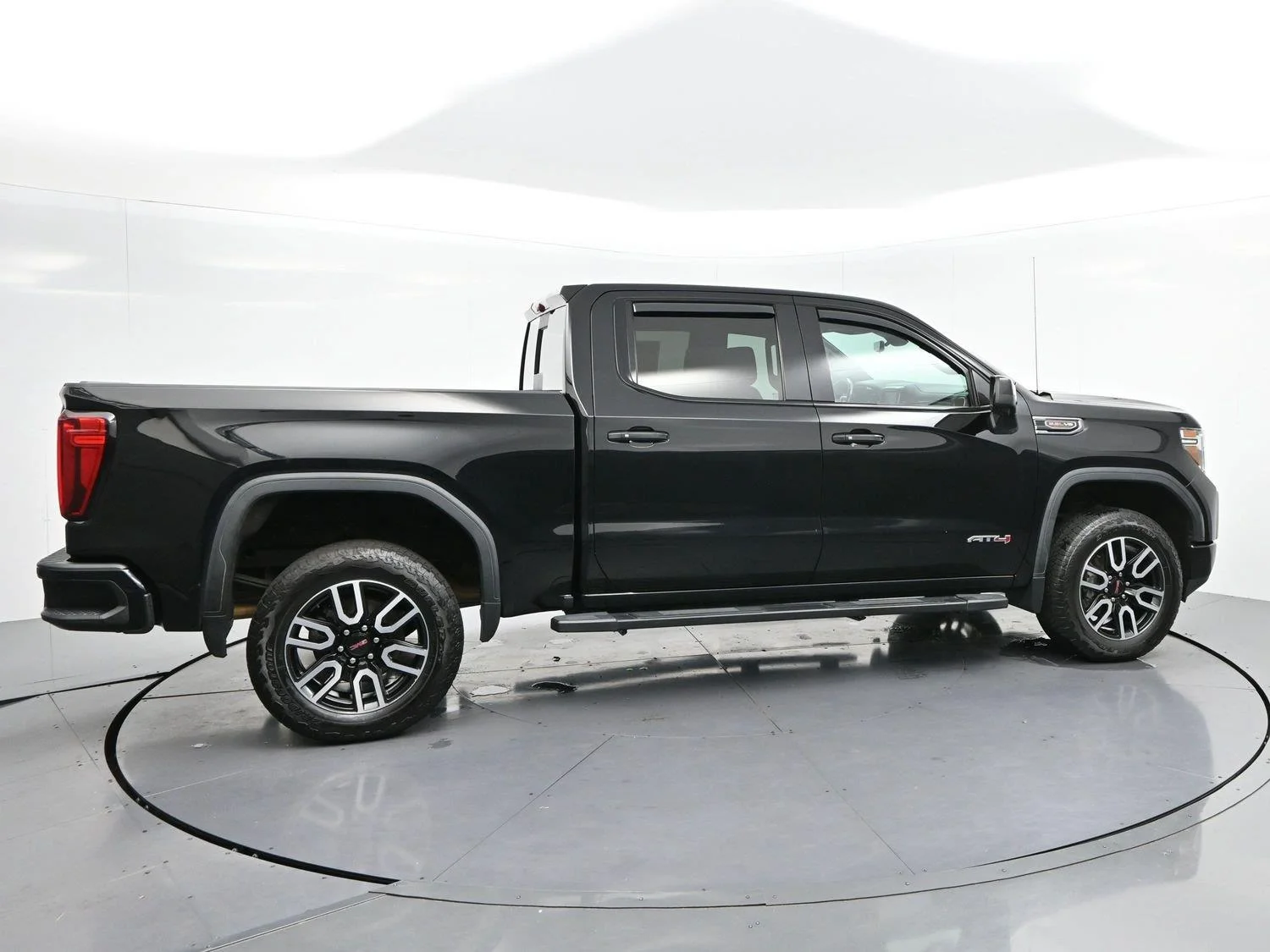 Used 2020 ONYX BLACK GMC AT4 image 8