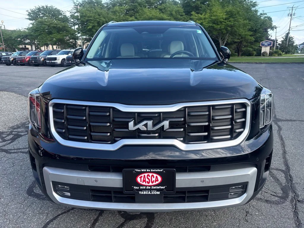 Used 2024 Black Kia SX image 10