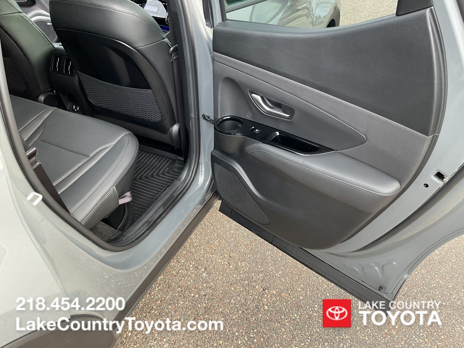 Used 2023 Hampton Gray Hyundai Limited image 16