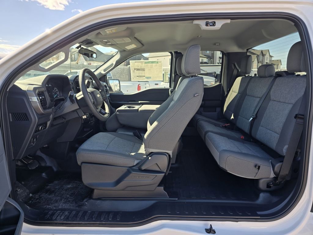 New 2026 Oxford White Ford XL image 27