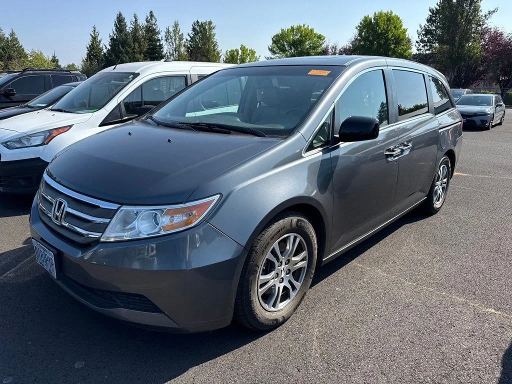 Used 2012 Polished Metal Metallic Honda EX-L image 2