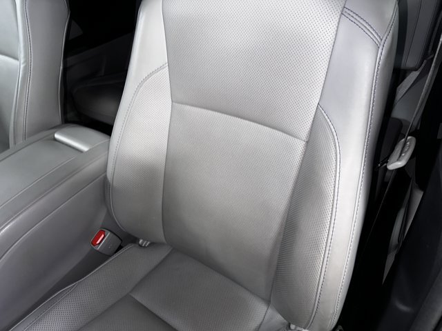 Used 2016 Predawn Gray Mica Toyota Limited/1-Owner/Heated-AC Seats image 15