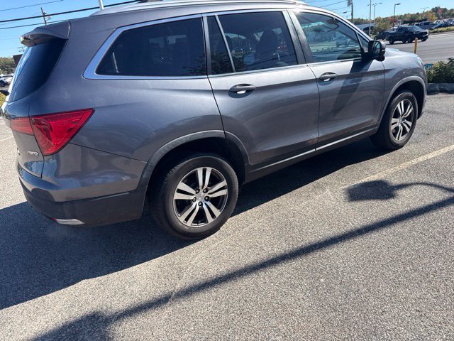 Used 2016 Modern Steel Metallic Honda EX image 21