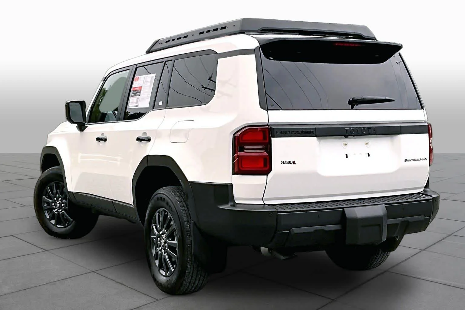 Used 2025 Ice Cap Toyota 1958 image 12