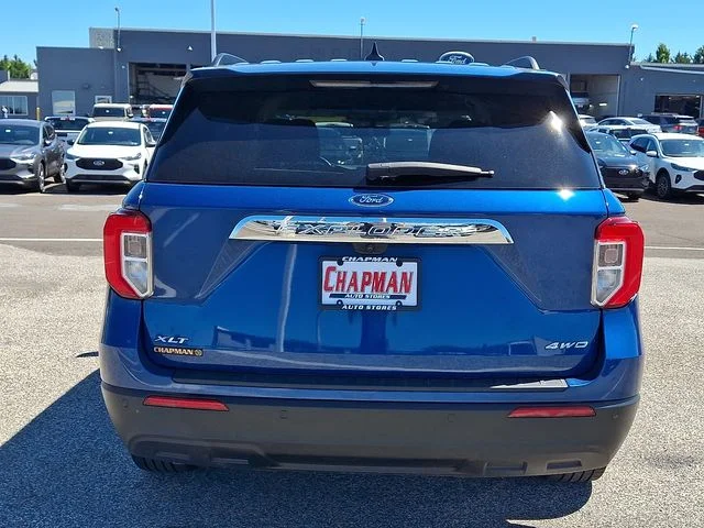 Certified Used 2023 Blue Metallic Ford XLT image 5