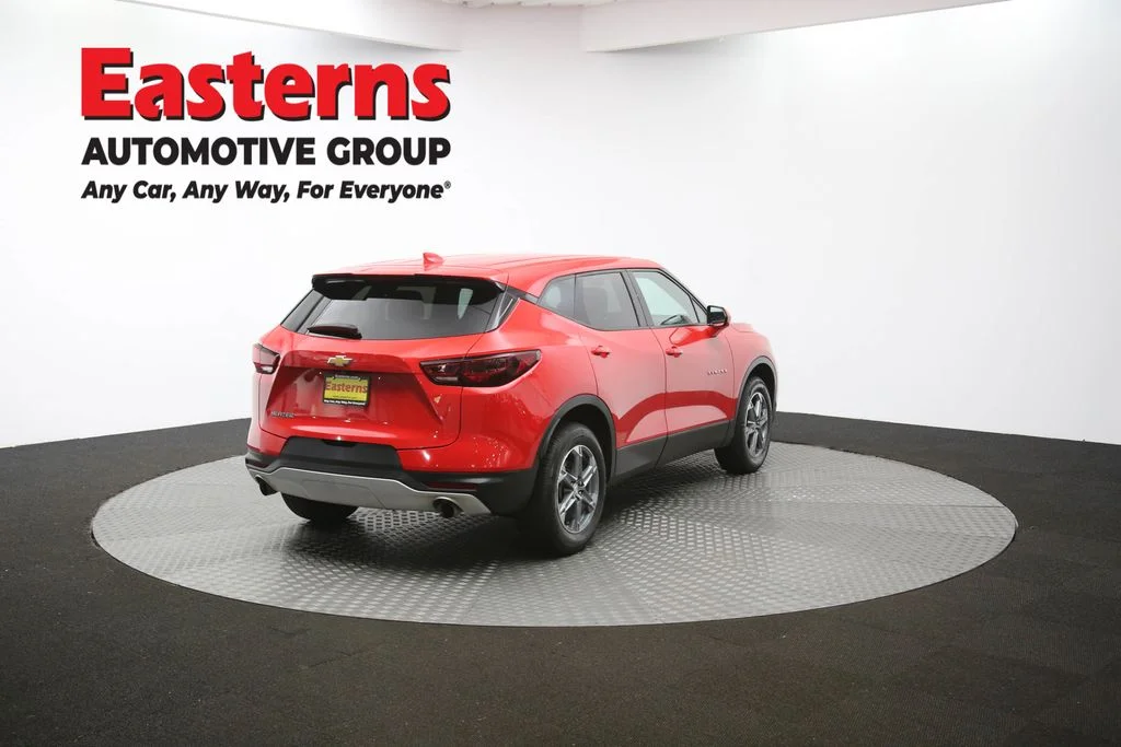 Used 2023 Red Chevrolet LT image 37