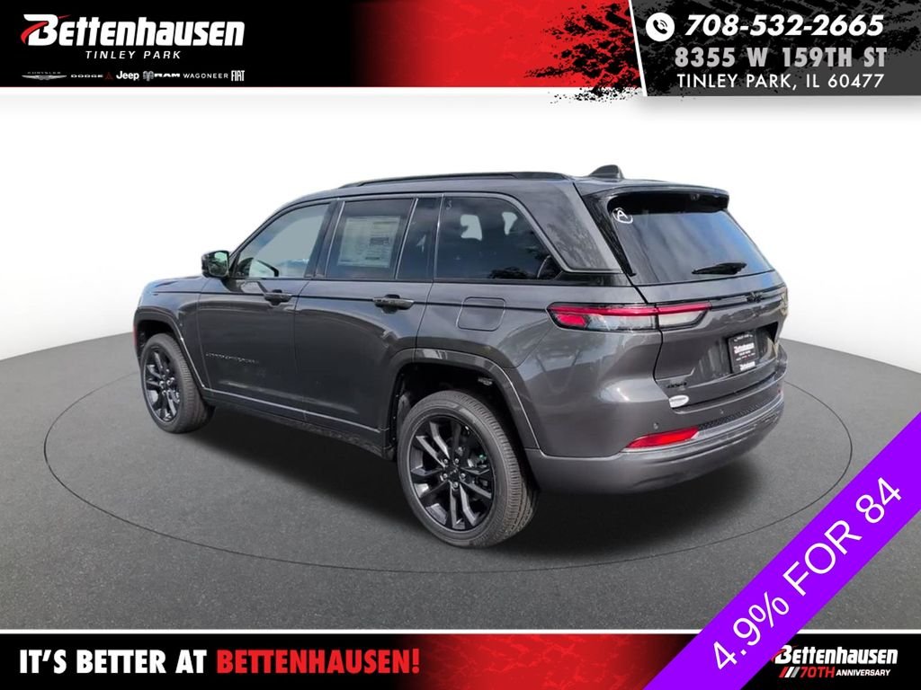 New 2026 Baltic Gray Metallic Clear-Coat Exterior Paint Jeep Limited Reserve image 8