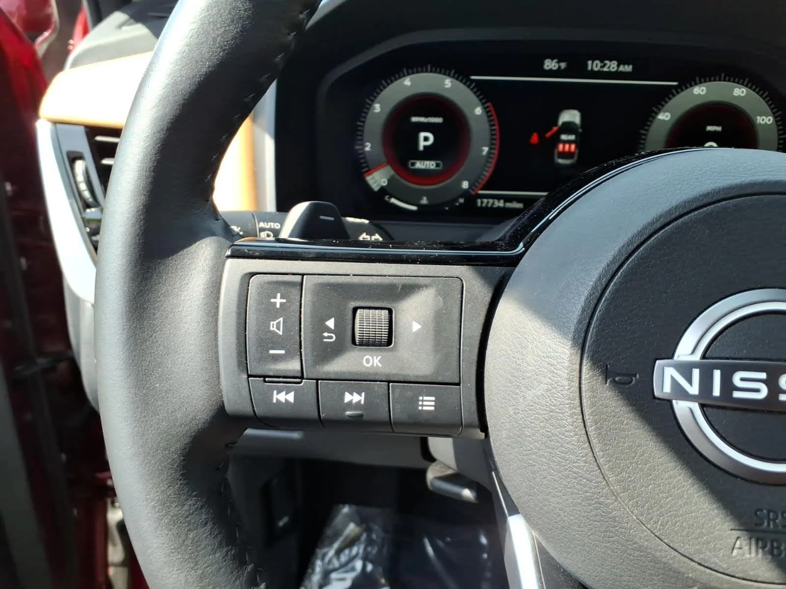 Certified Used 2023 Scarlet Ember Tintcoat Nissan Platinum image 22