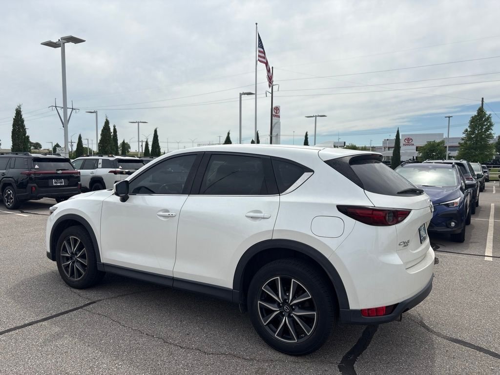 Used 2017 White Mazda Grand Touring image 6