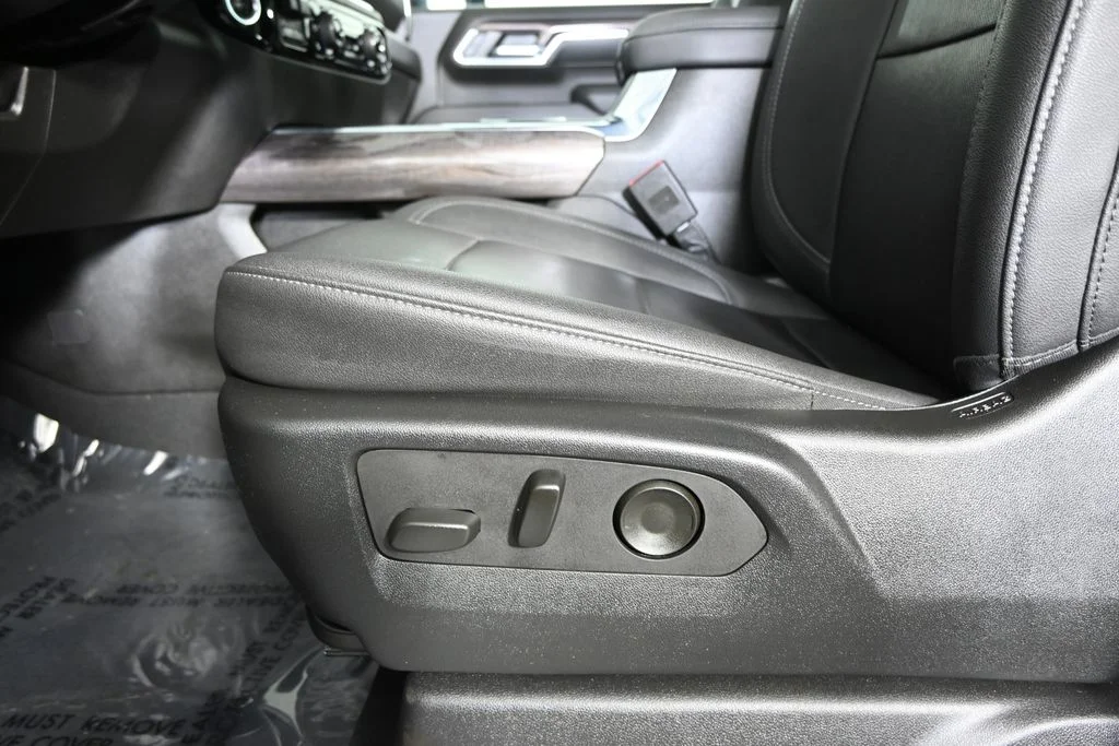 Used 2024 Gray Chevrolet LTZ image 22