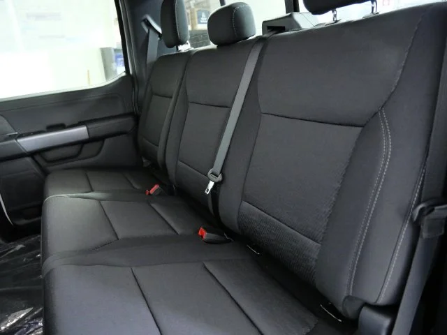New 2026 Oxford White Ford XLT image 16