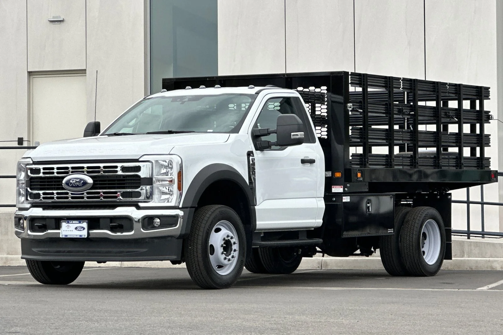 2024 Ford F-450 Super Duty Chassis Cab XL - Photo 7