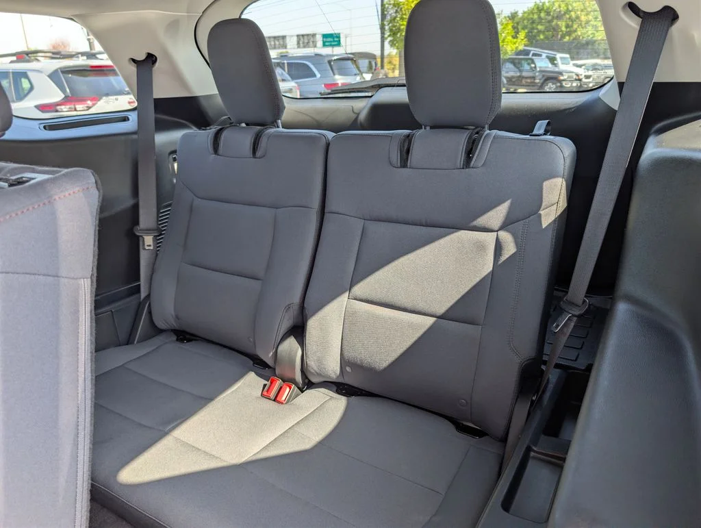 2025 Ford Explorer Active - Photo 19