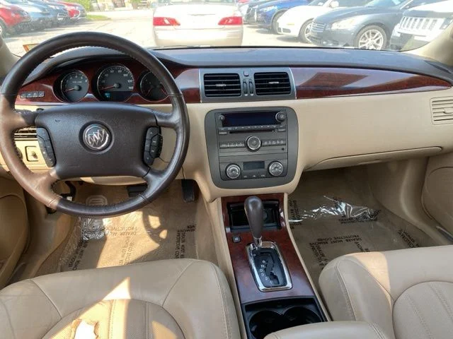 Used 2008 Gold Buick CXL image 7