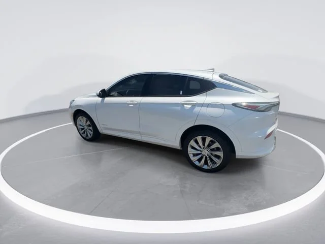 Used 2025 White Frost Tricoat Buick Avenir image 6