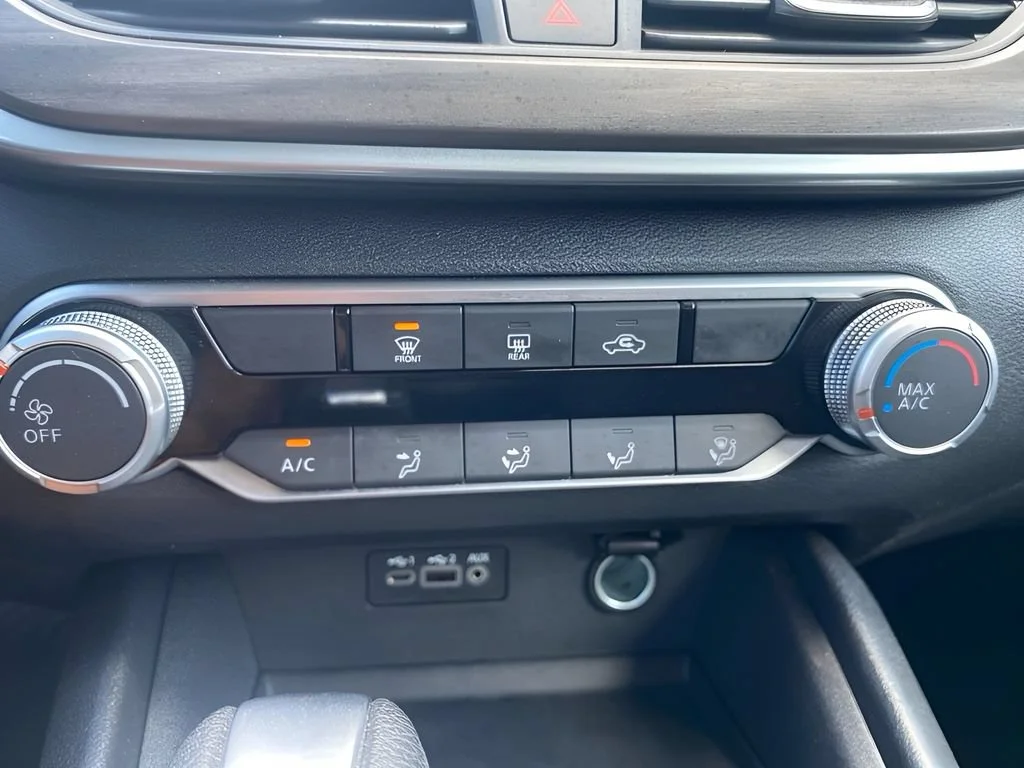 Used 2025 Black Nissan SV image 20