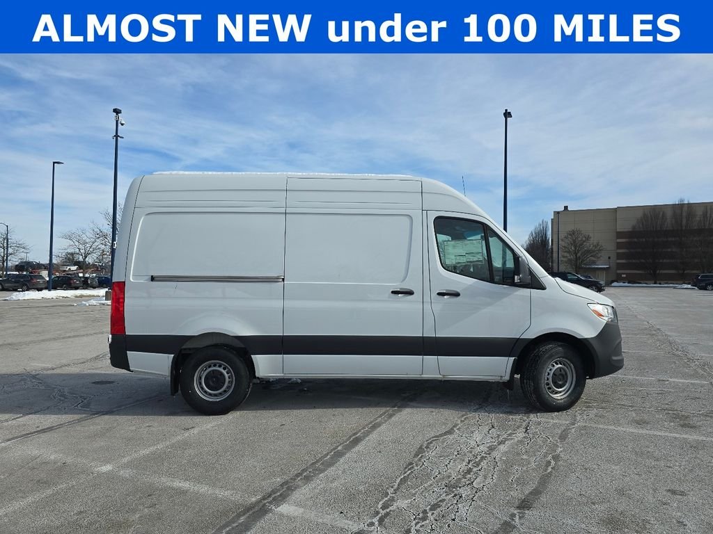 Used 2025 Arctic White Mercedes-Benz Cargo 144 WB image 14