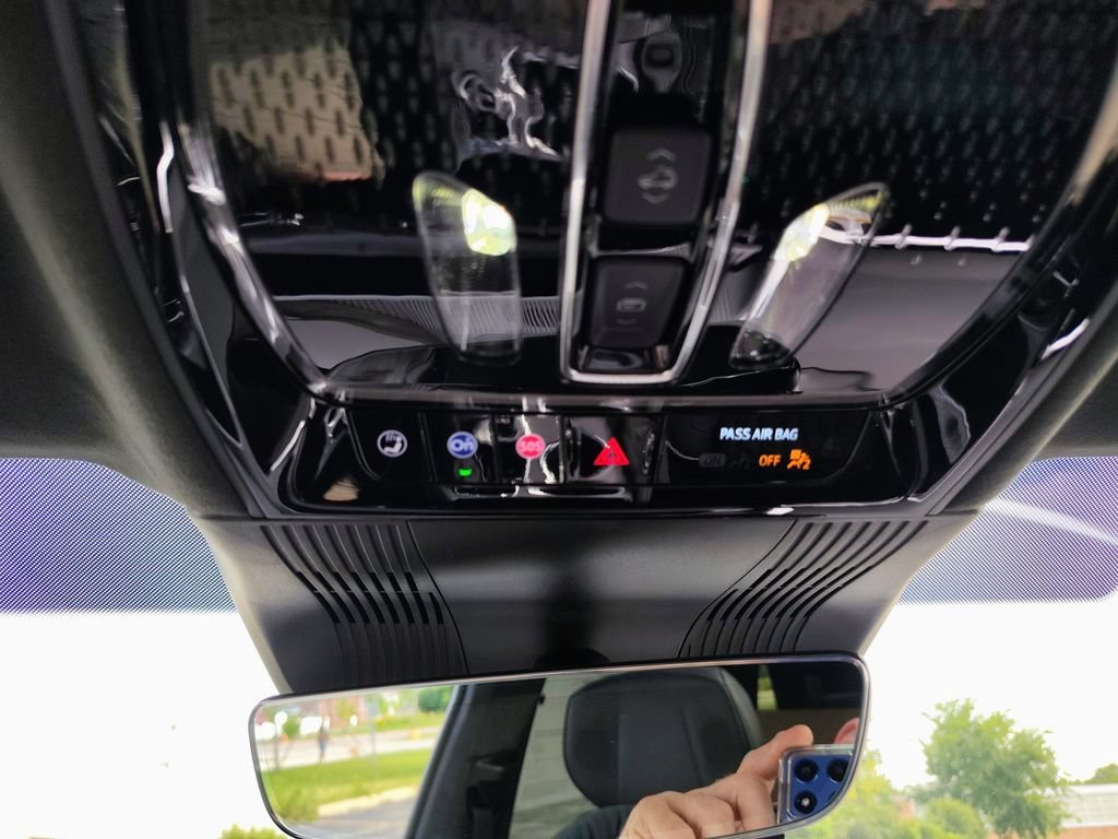 2027 Cadillac VISTIQ Premium Luxury - Photo 31
