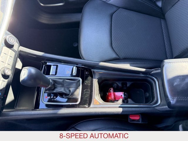 Used 2024 White Jeep Latitude image 16