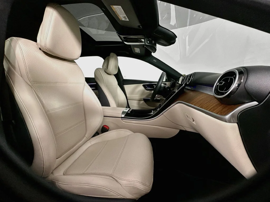Used 2024 White Mercedes-Benz C 300 image 27
