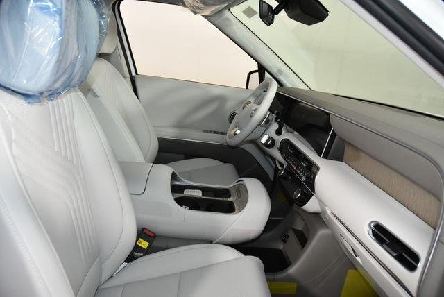 New 2026 White Hyundai SEL 7P image 67