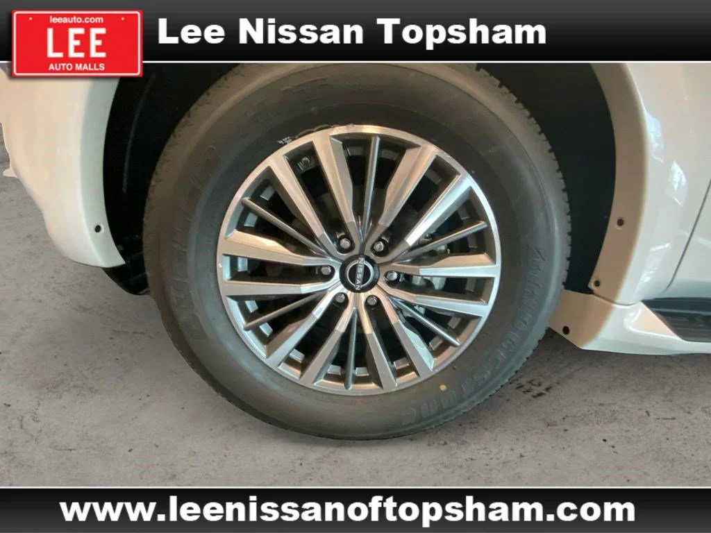 Certified Used 2024 Aspen White Tricoat Nissan SL image 14