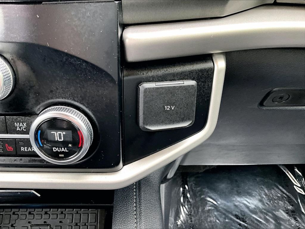 Used 2024 Gray Metallic Ford XLT image 28