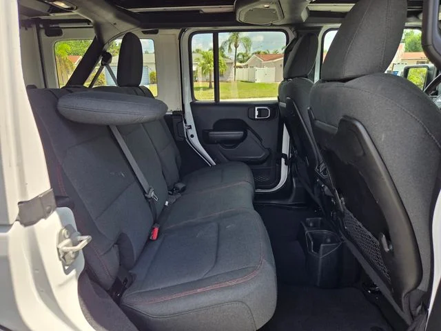 Used 2024 White Jeep Rubicon image 17