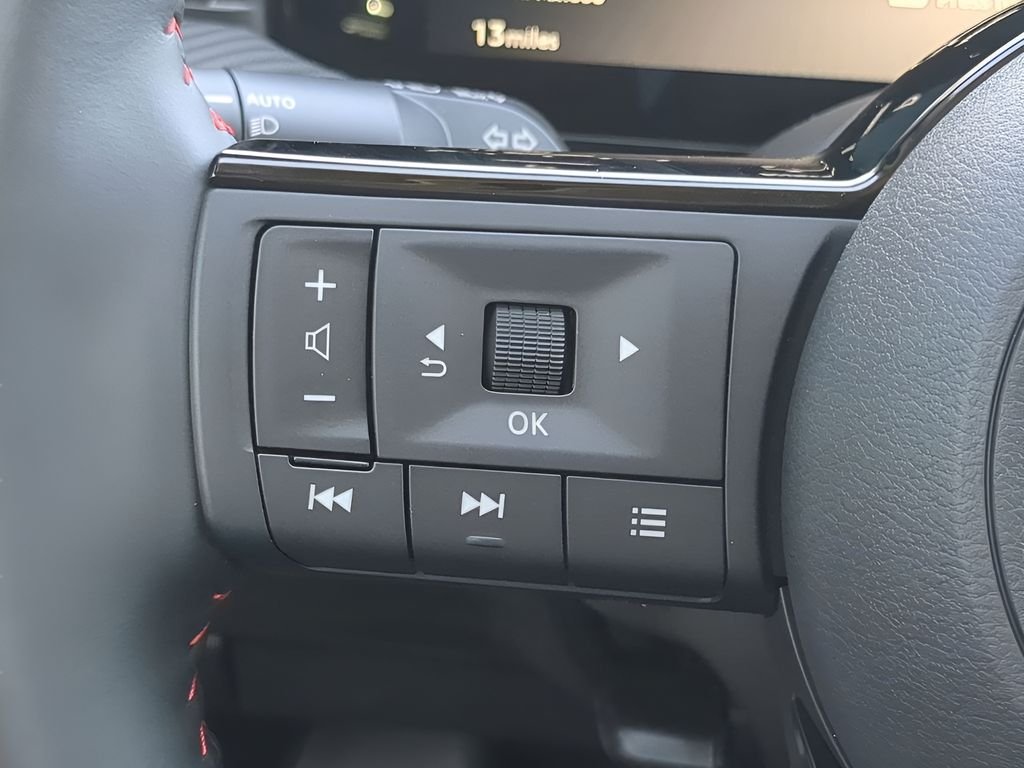 2026 Nissan KICKS SR - Photo 25