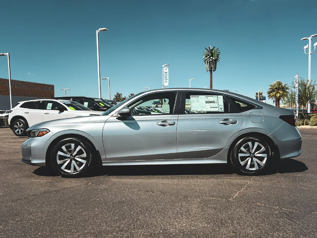 New 2026 Solar Silver Metallic Honda LX image 6