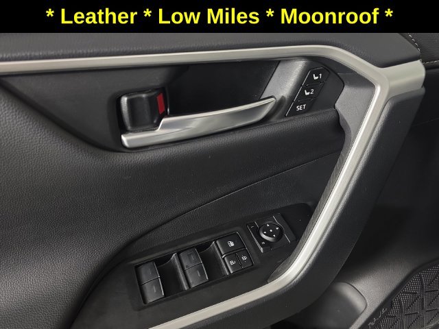 Used 2025 Pearl Toyota Limited image 22