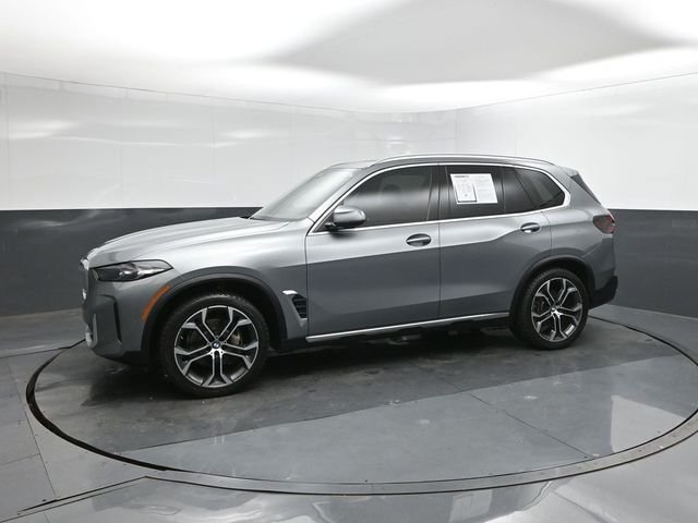 Used 2024 Gray BMW sDrive40i image 30