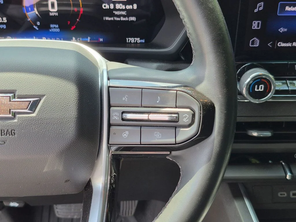 Used 2025 Gray Chevrolet Trail Boss image 18