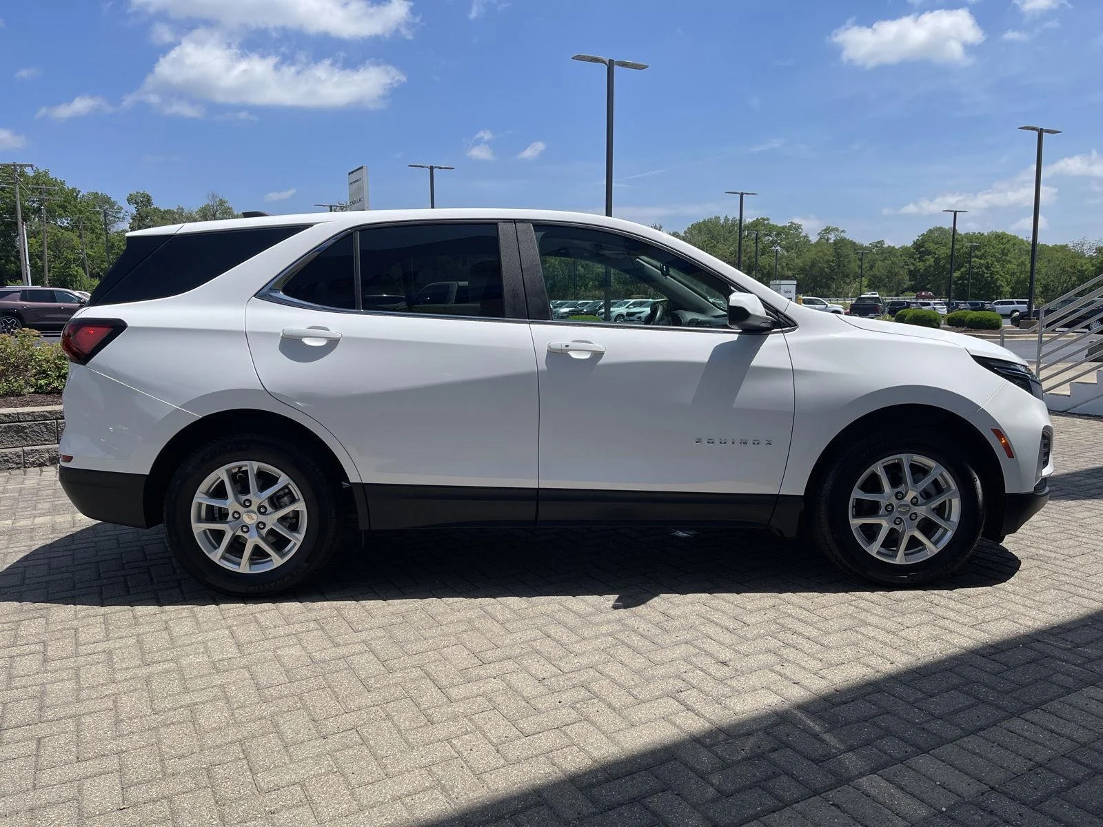 Used 2024 Summit White Chevrolet LT image 6