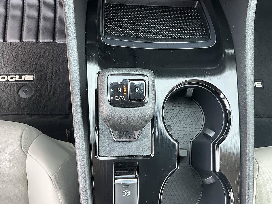 Certified Used 2023 Scarlet Ember Tintcoat Nissan SV image 20