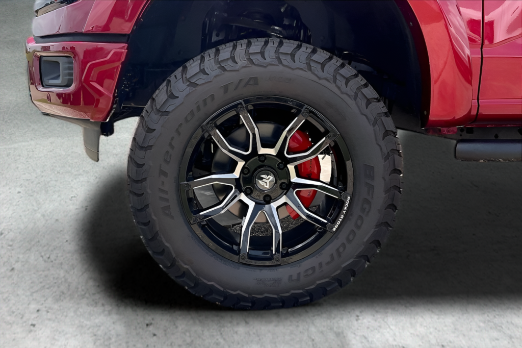 New 2026 Ruby Red Metallic Tinted Clearcoat Ford XLT image 19