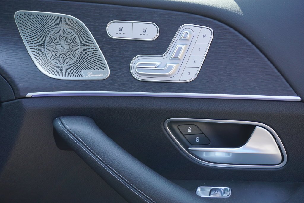 New 2026 Obsidian Black Metallic Mercedes-Benz GLE 350 image 64