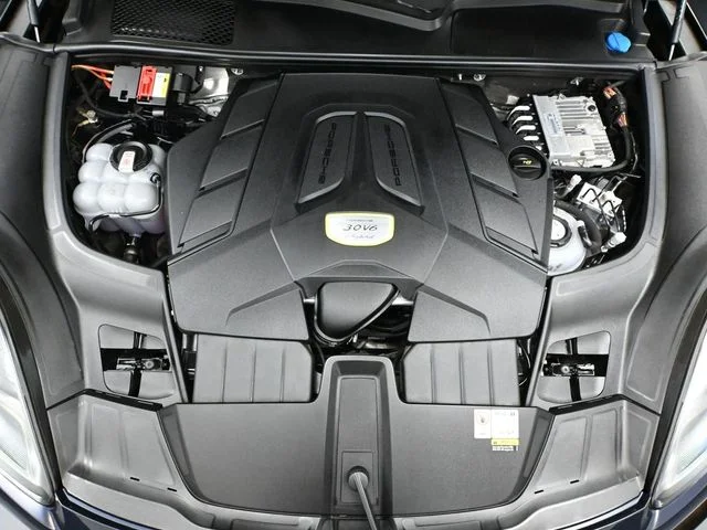 Used 2022 Blue Porsche Base image 47