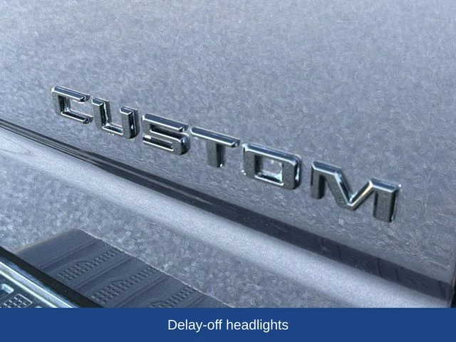 Used 2022 Gray Chevrolet Custom image 34