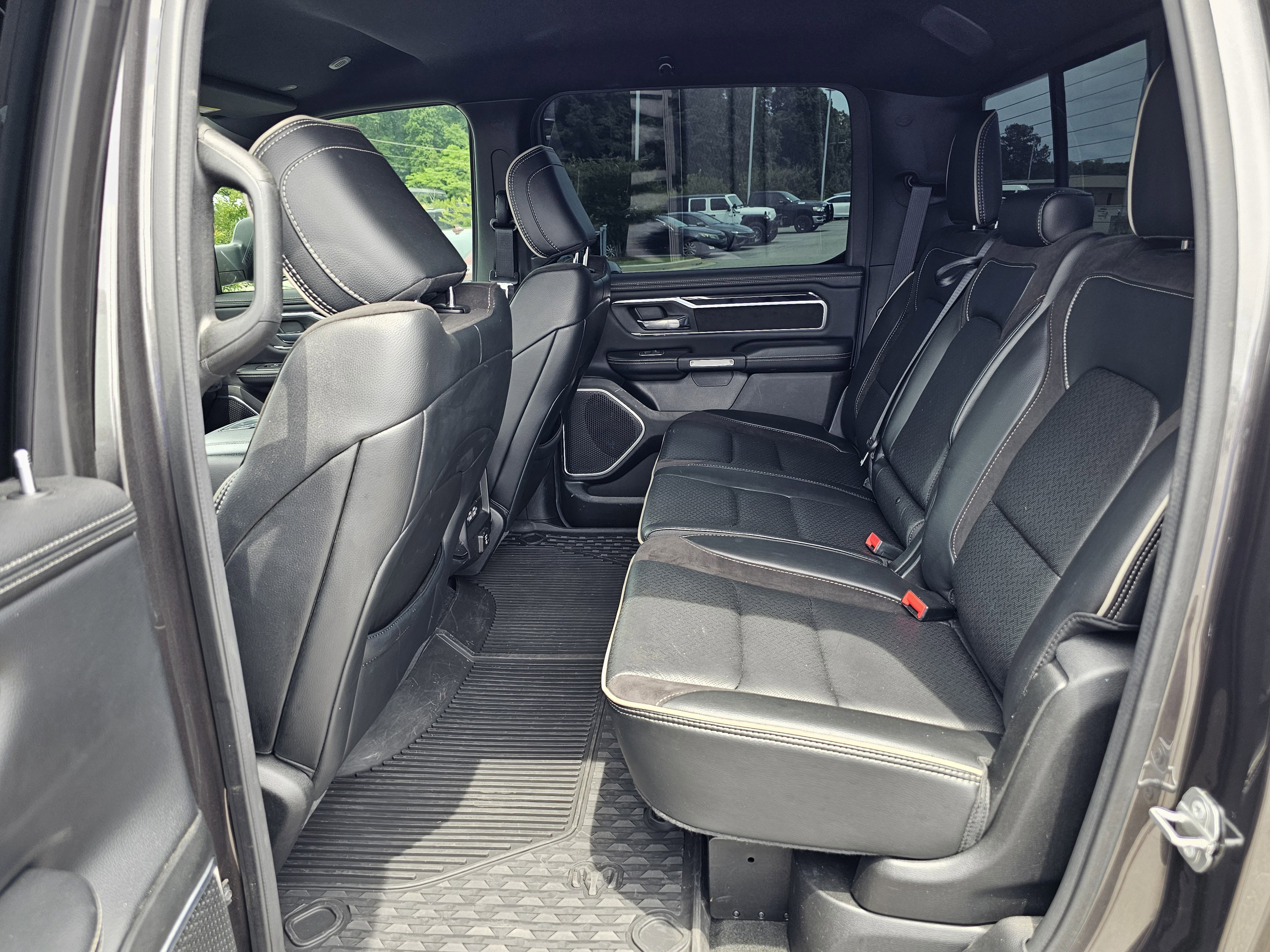 2022 RAM Ram 1500 Pickup Laramie - Photo 32