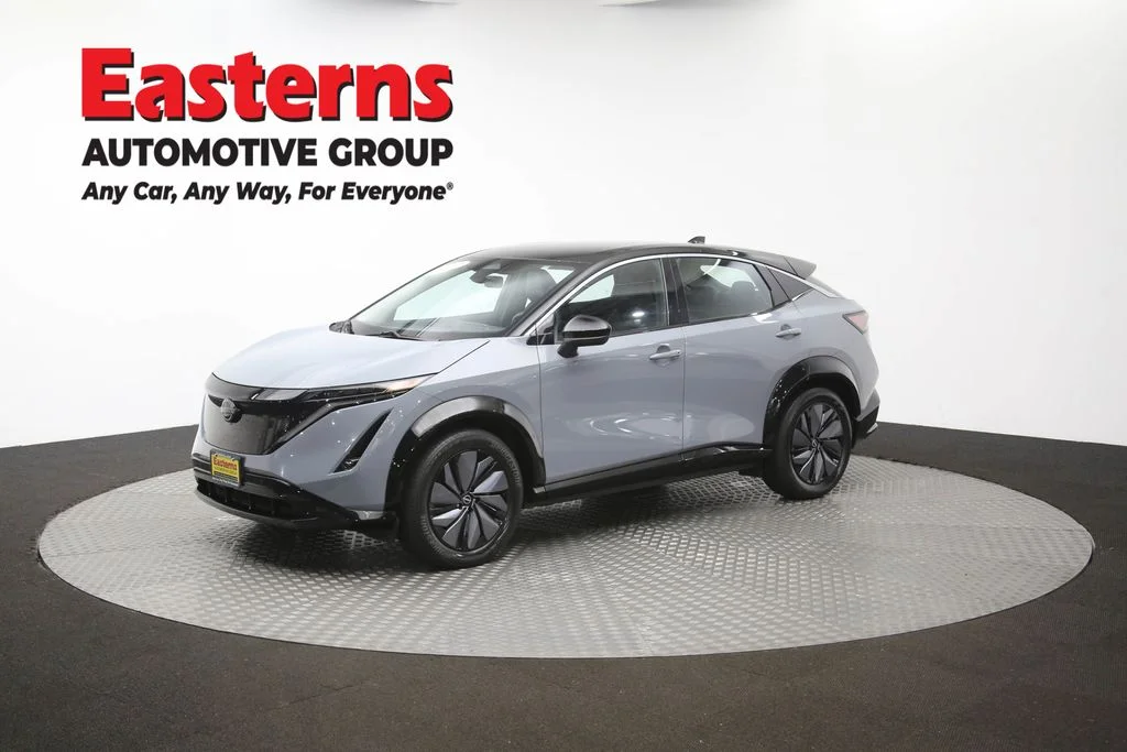 Used 2023 Gray Nissan ENGAGE image 56