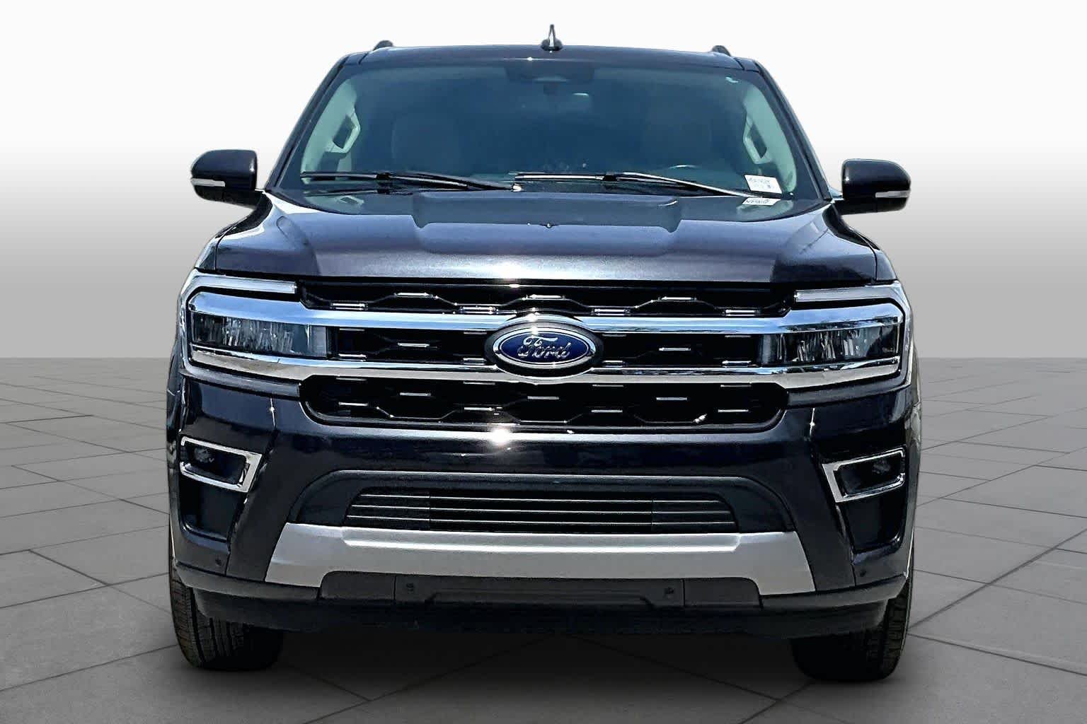 Used 2024 Dark Matter Gray Metallic Ford Limited image 5