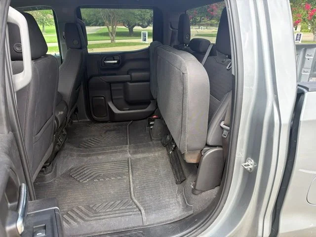 Used 2024 Gray Chevrolet Custom image 9