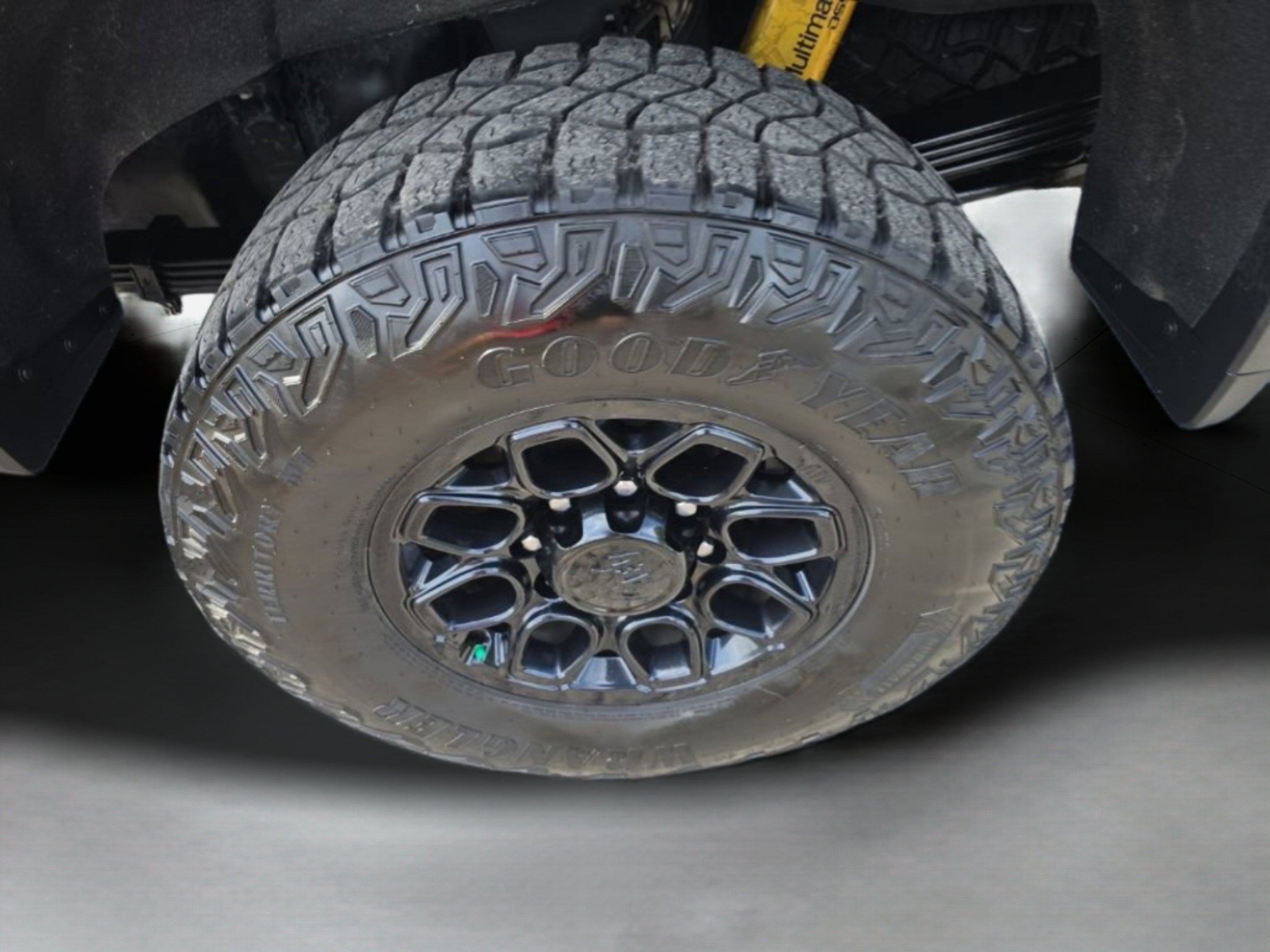 Used 2025 Black Chevrolet ZR2 image 31