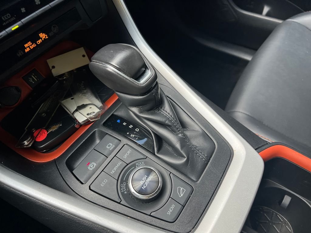 Used 2024 Ice Cap Toyota Adventure image 17