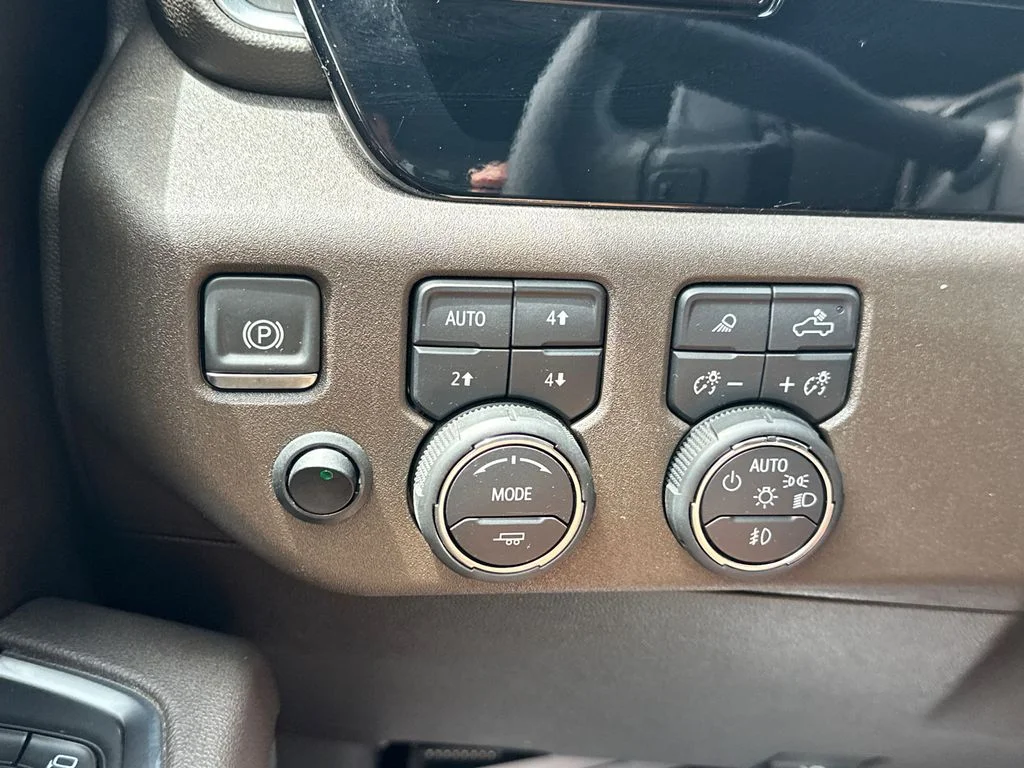 Used 2025 Red Chevrolet LTZ image 30