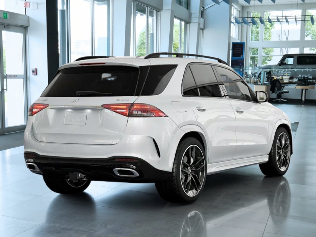 New 2026 MANUFAKTUR Moonlight White Metallic Mercedes-Benz GLE 580 image 21